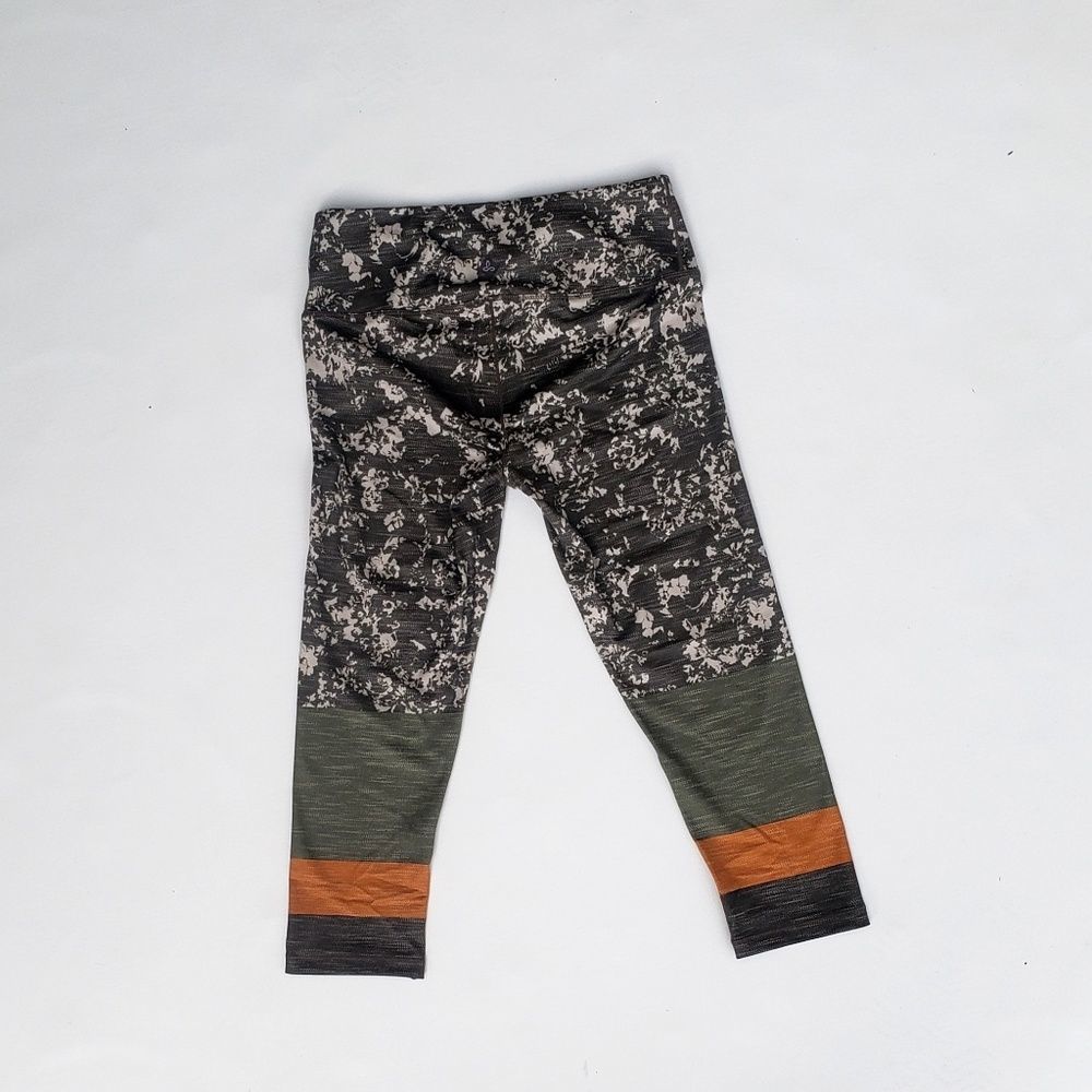 NWT Prana Pants New Pillar Printed Capri Leggings XS - Picture 8 of 8